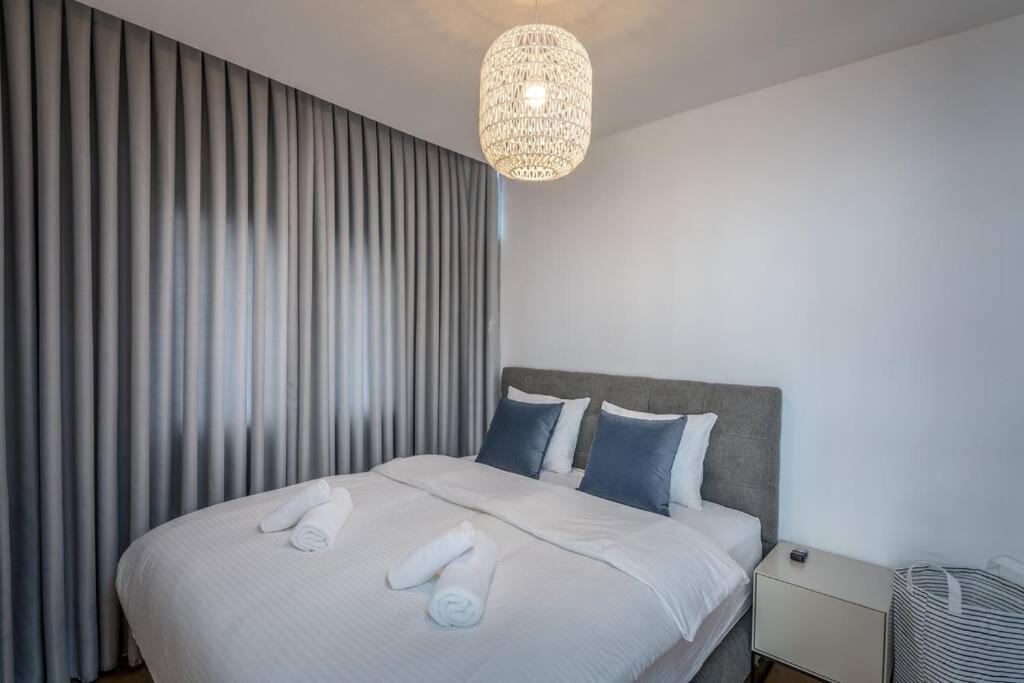 Yirmeyahou Suites By Sea U Tlv Тель-Авив Экстерьер фото